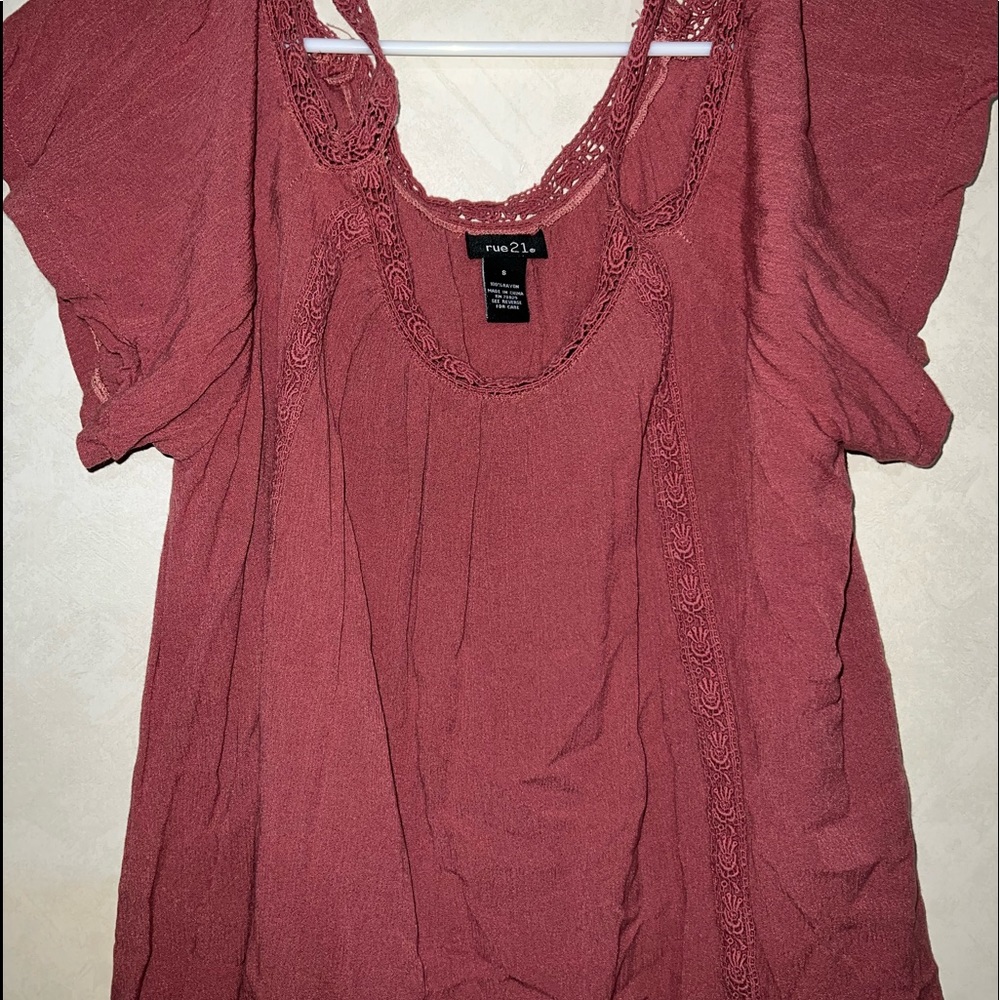 Pink Blouse. Rue 21